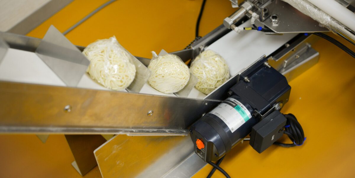 リッチボール｜玉丸めラッピング機｜大和製作所