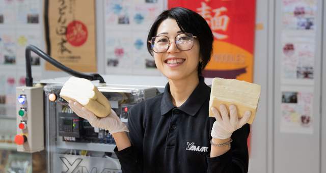 美味しい麺づくりができる、フットプレス機