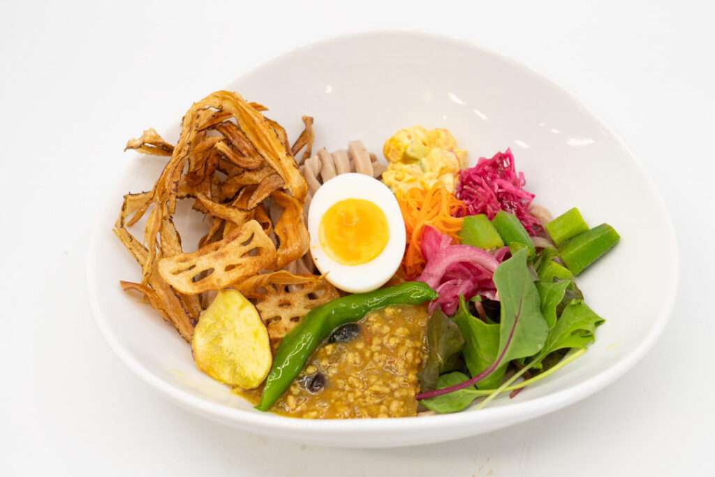 全粒粉麺のカレーうどん