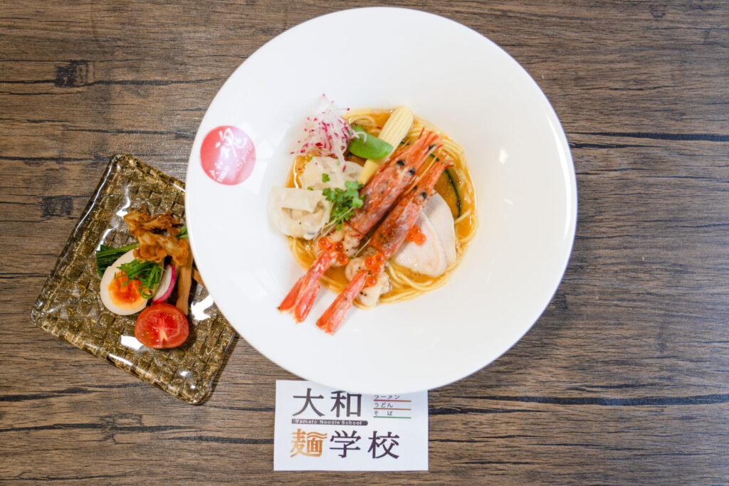 2025年7月開催分|大和ラーメン学校で作られたラーメン|生徒さんの卒業作品
