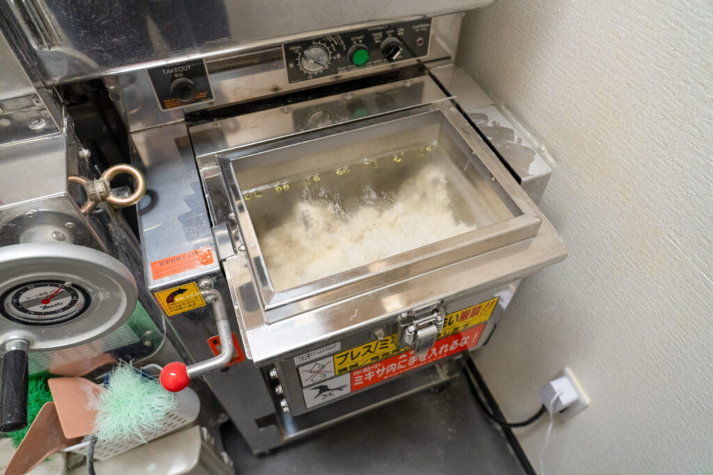 麺屋凩様|ラーメン製麺機リッチメンⅠ型